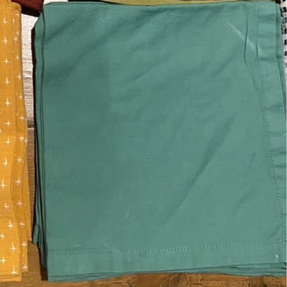 Aqua Green Decorative Placemats/Napkins with Stitch Border (4) NEW
